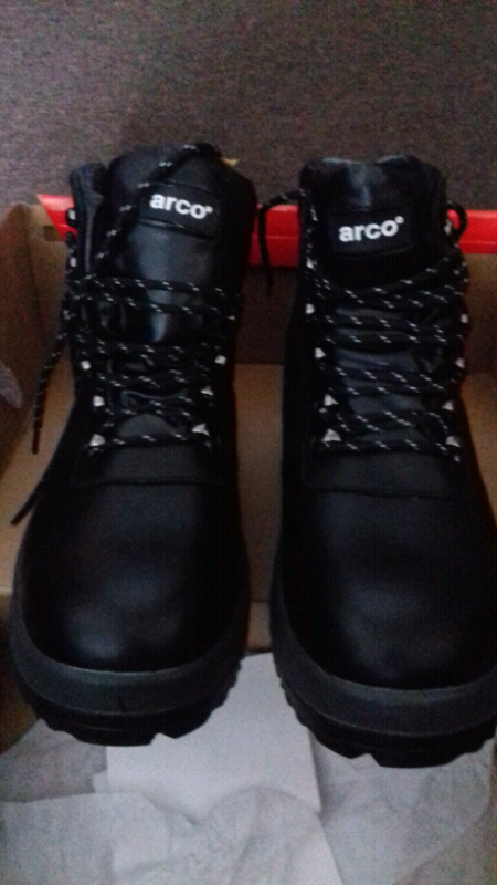 arco steel toe cap boots
